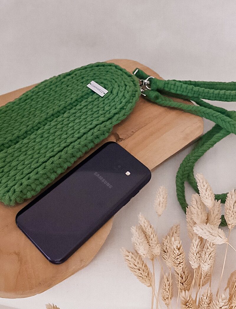 torebka na telefon, case na samsung, na iphona, na długim pasku, zielony