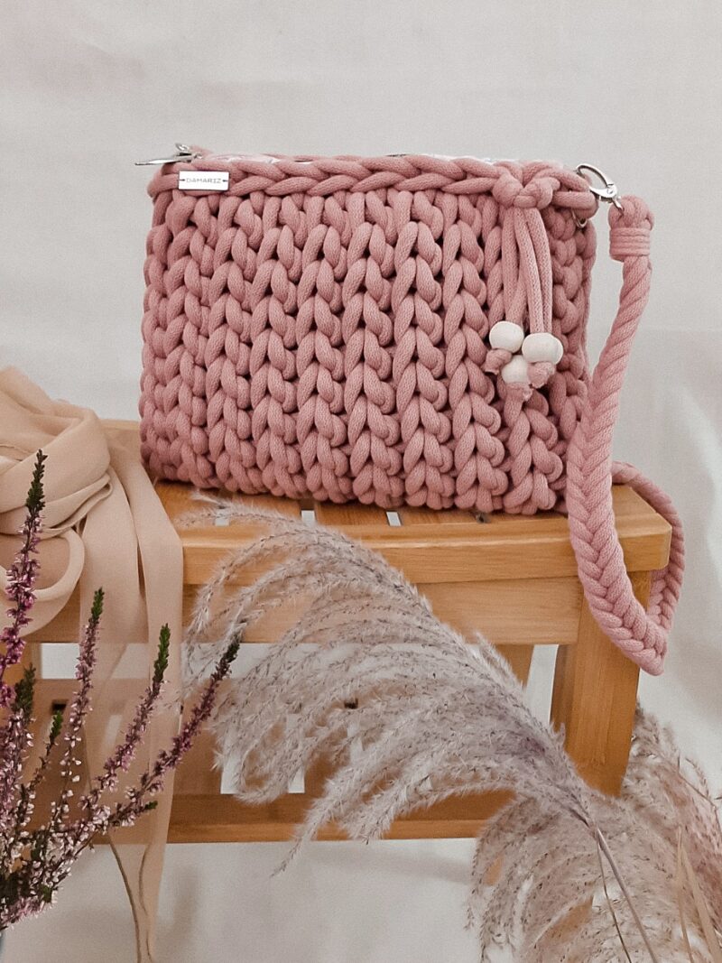 torebka pleciona z grubego sznurka przez ramię i na ramię, na wiosnę, na lato, indyjski róż