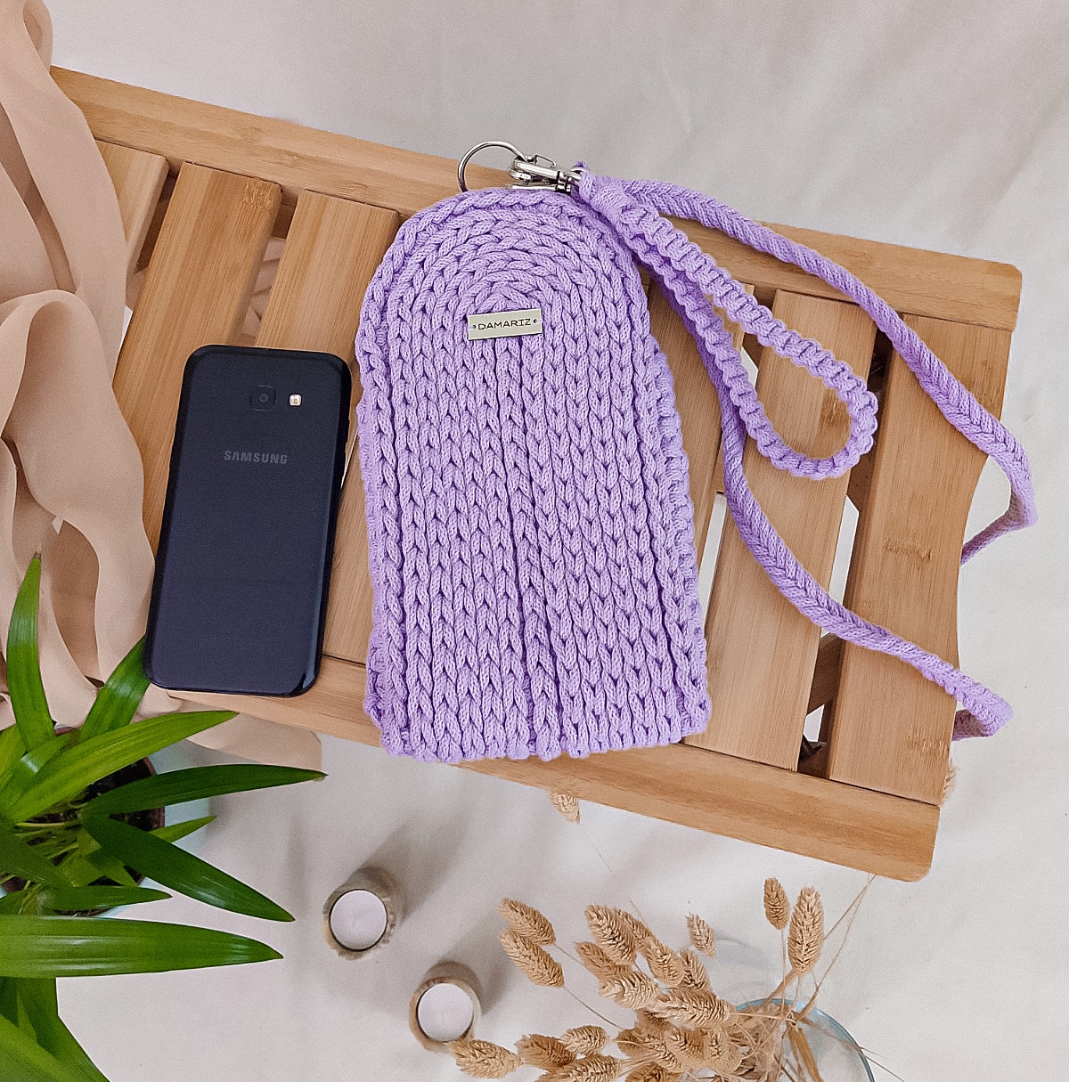 mała torebka case na telefon na szydełku, lila, fioletowa