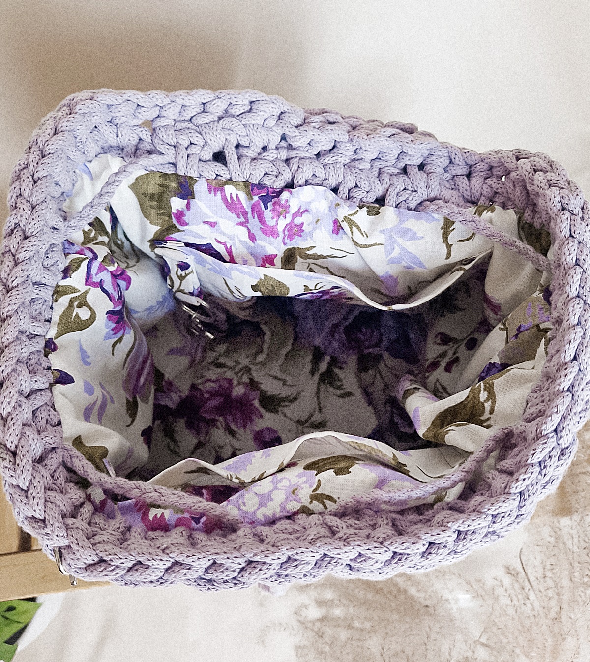 plecak damski lawendowy, plecak na lato ze sznurka, plecak z klapką