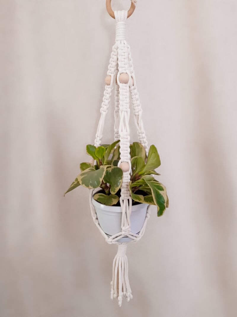 kwietnik pleciony ze sznurka, wiszący kwietnik naturalny biały, makrama kwietnik ze sznurka
