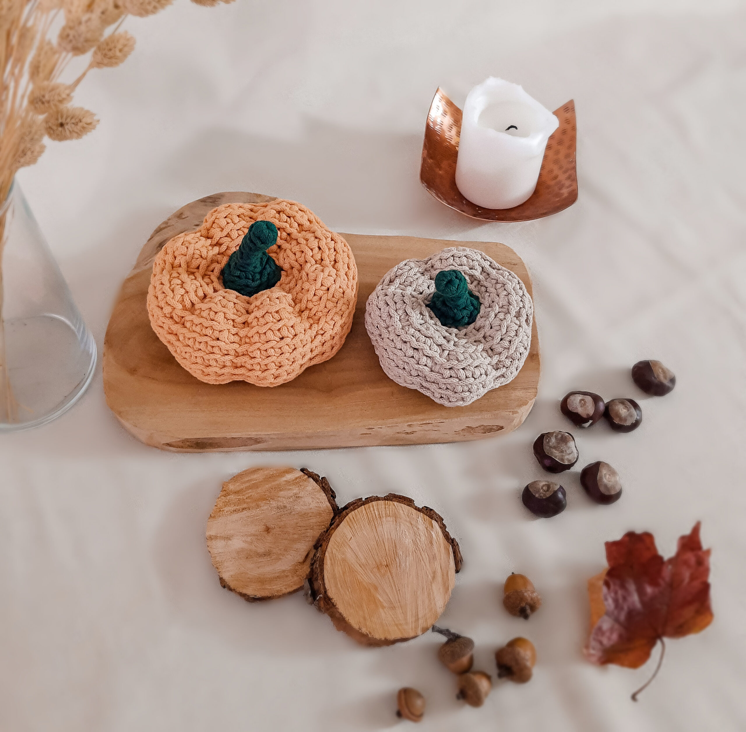 dynie baby boo ze sznurka na szydełku, dynie, dekoracje jesienne