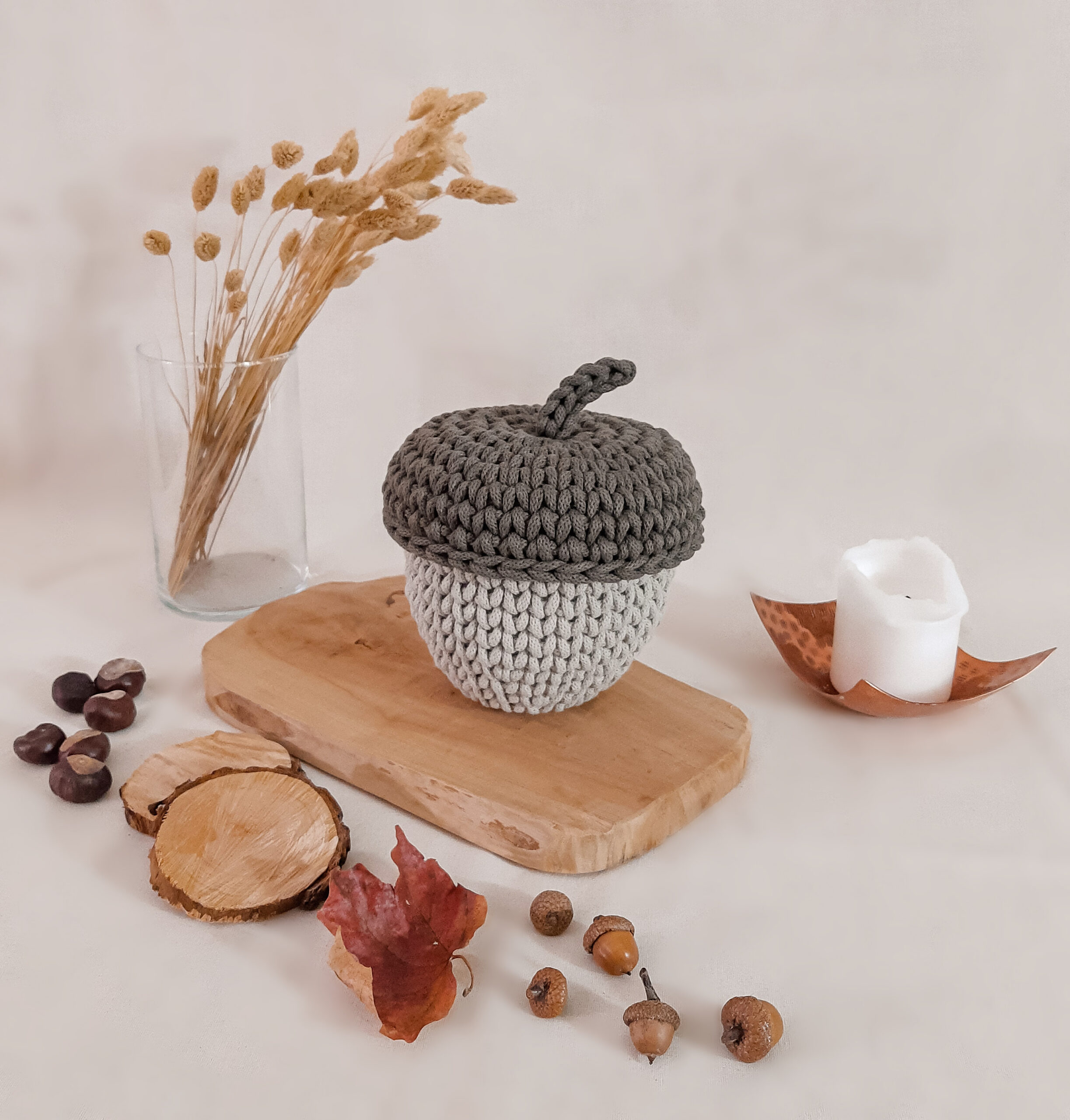 żołądź zielony dekoracja jesienna, pudełko do pokoju dziecka, puzderko z wieczkiem