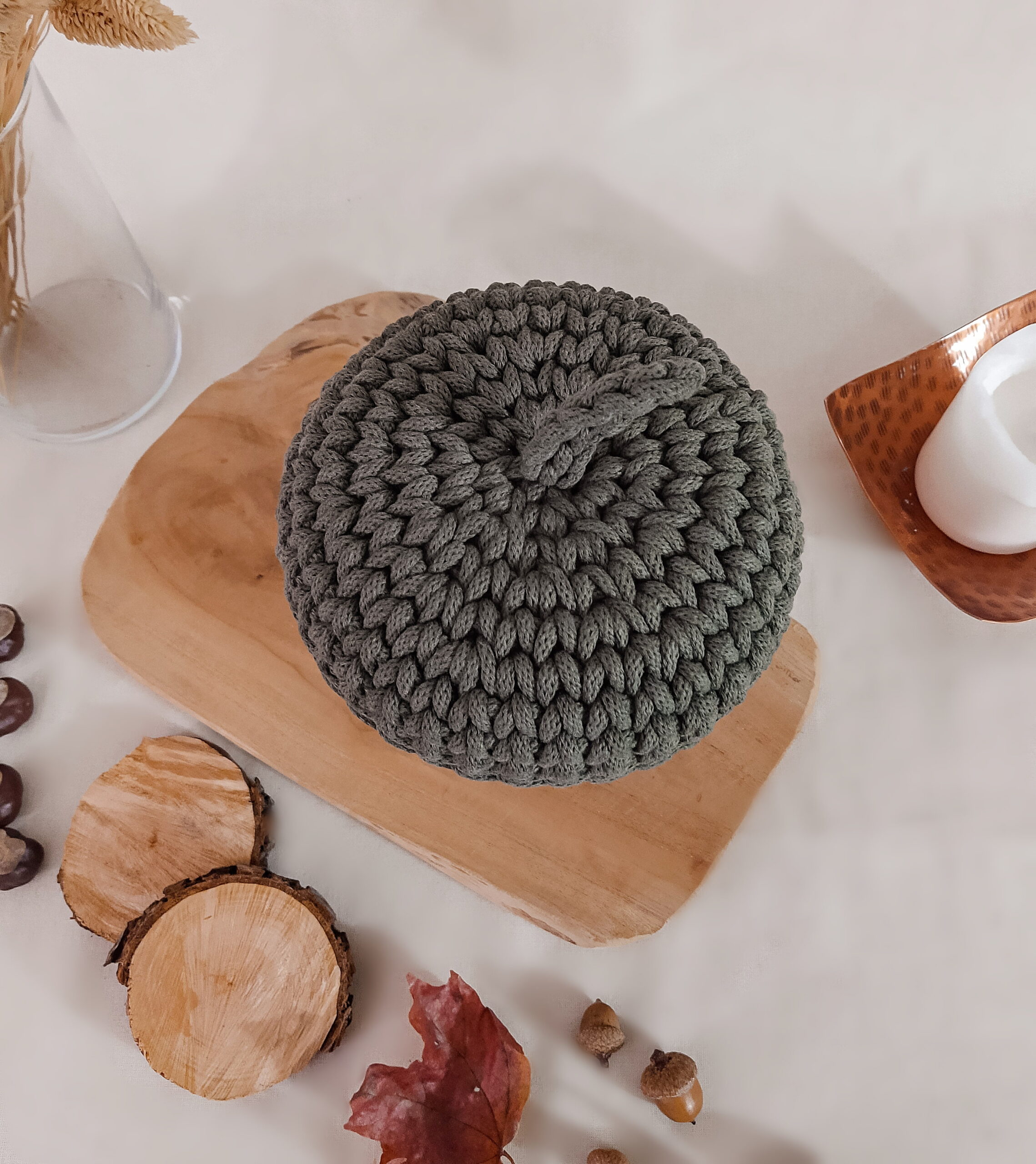 żołądź zielony dekoracja jesienna, pudełko do pokoju dziecka, puzderko z wieczkiem