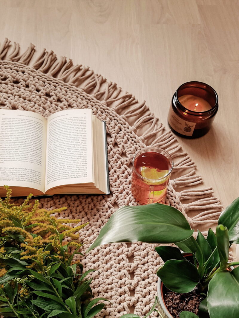 dywan beżowy w stylu boho z frędzlami robiony ręcznie na szydełku dywan beżowy w stylu boho z frędzlami robiony ręcznie na szydełku, okrągły dywan, dywan do prania, dodatki do domu w stylu boho