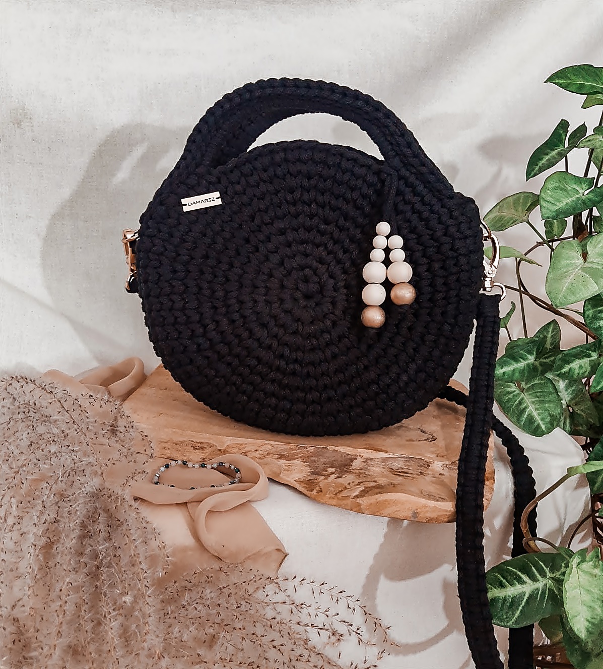 Okrągła torebka do ręki i przez ramię ze sznurka, czarna, na lato, na wiosnę, z ekspresem, prezent na święta