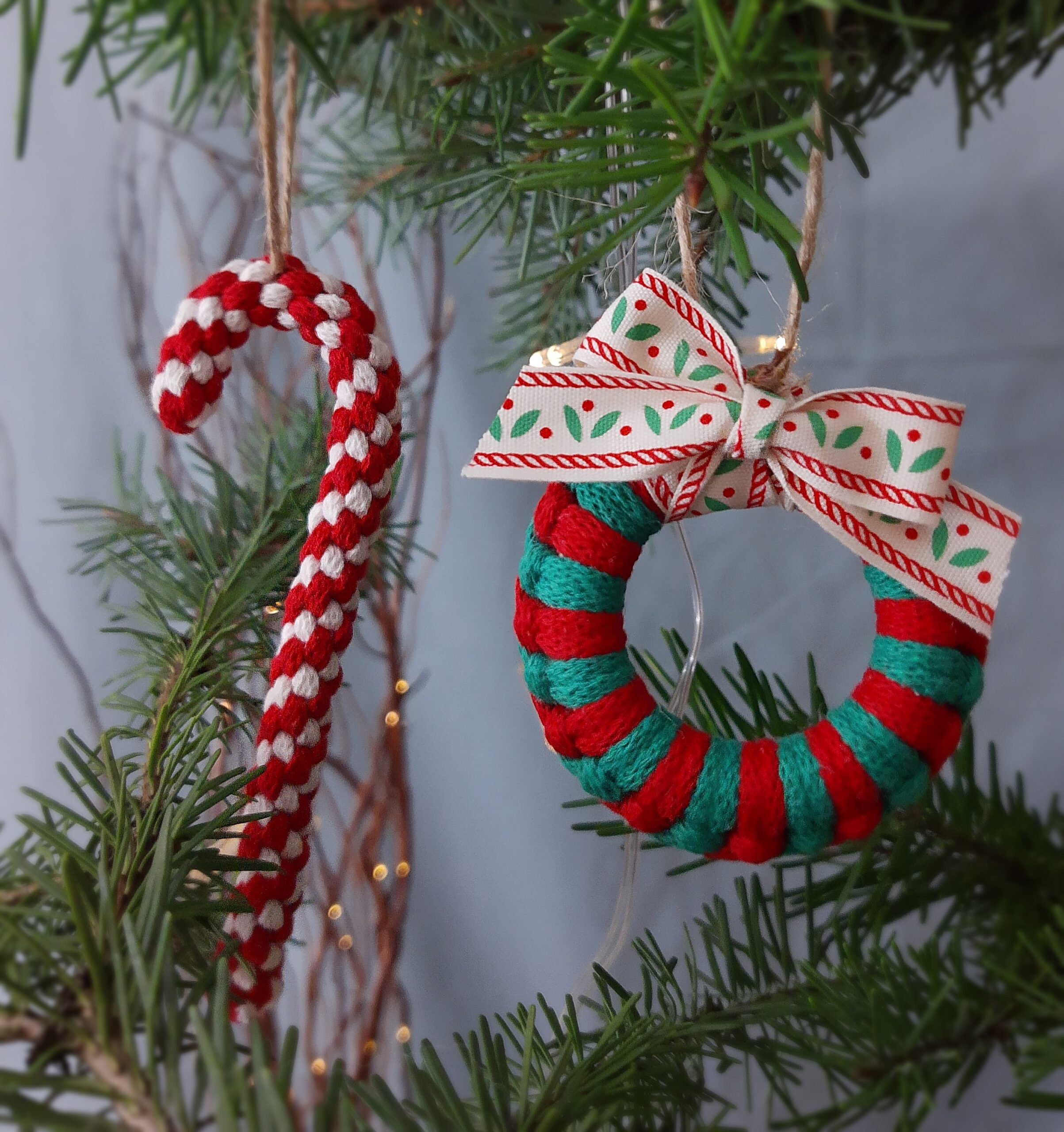 Zestaw ozdób świątecznych 4 szt. - czerwony