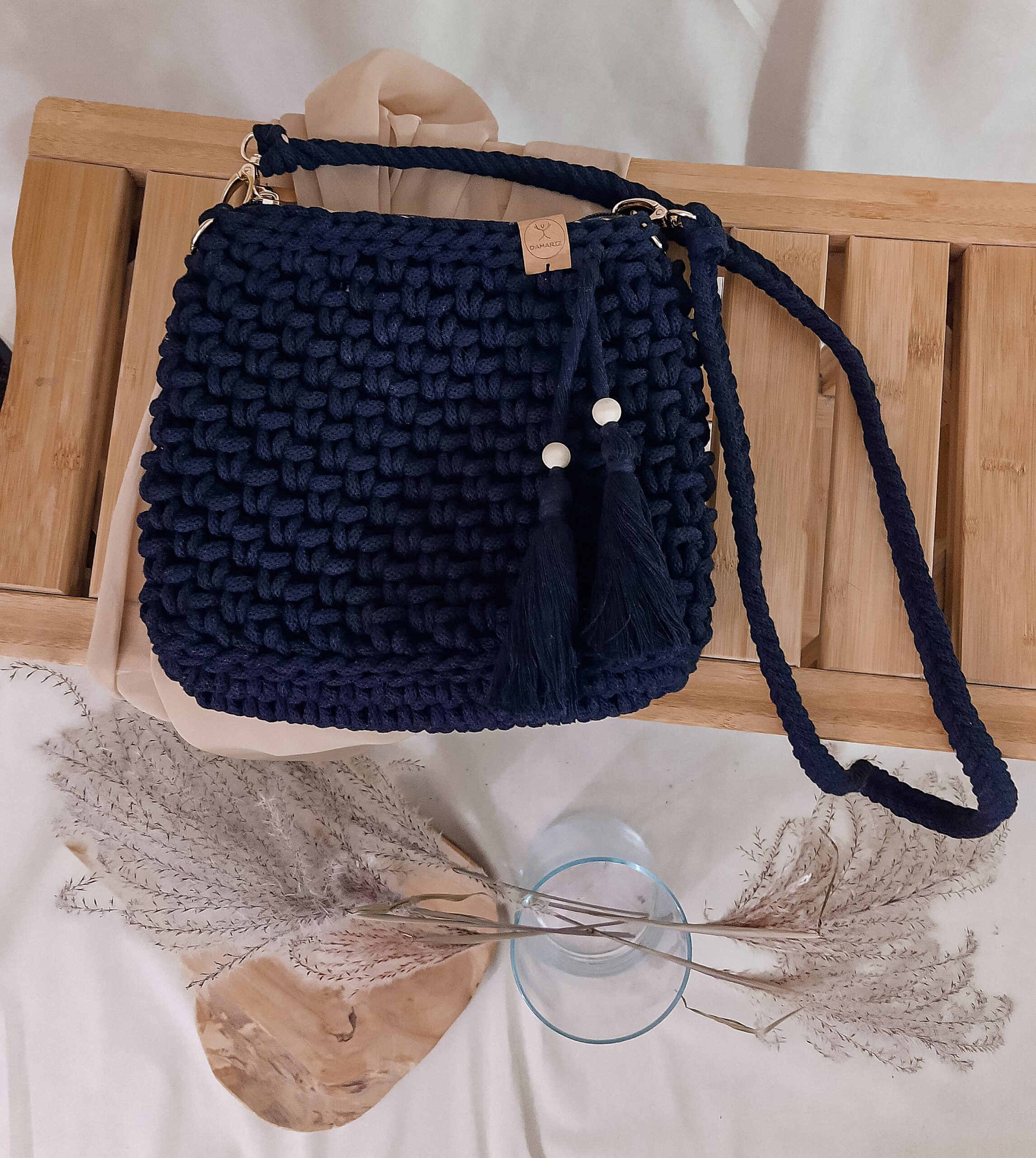 Torebka ze sznurka City bag - czarna, srebrne dodatki - od ręki