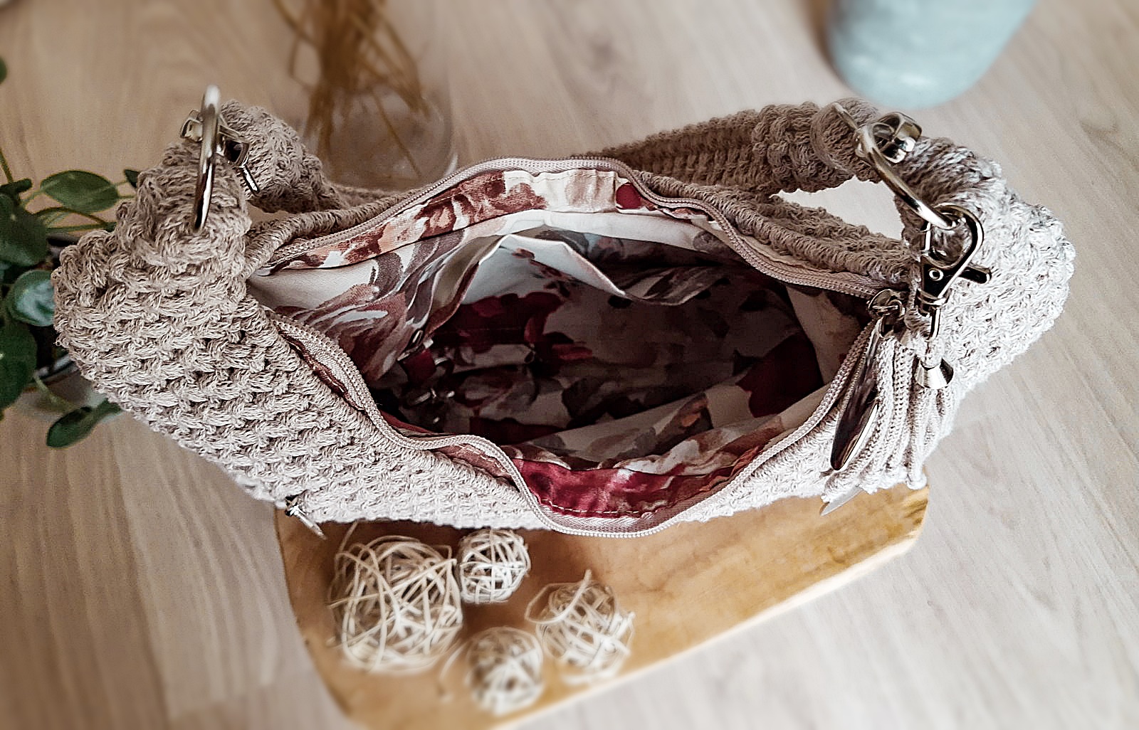 torebka ze sznurka hobo beżowa, torebka na ramię, pomysł na prezent dla niej