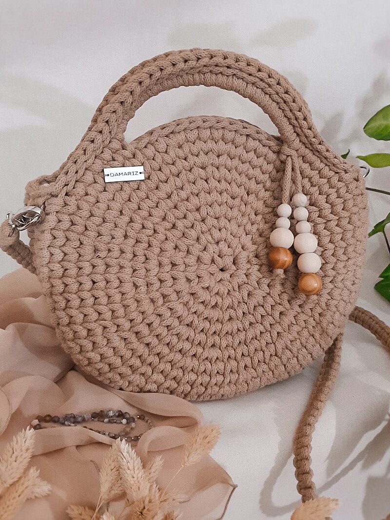 Okrągła torebka ze sznurka z uchem, beżowa, ciemny beż, torebka na ramię, prezent