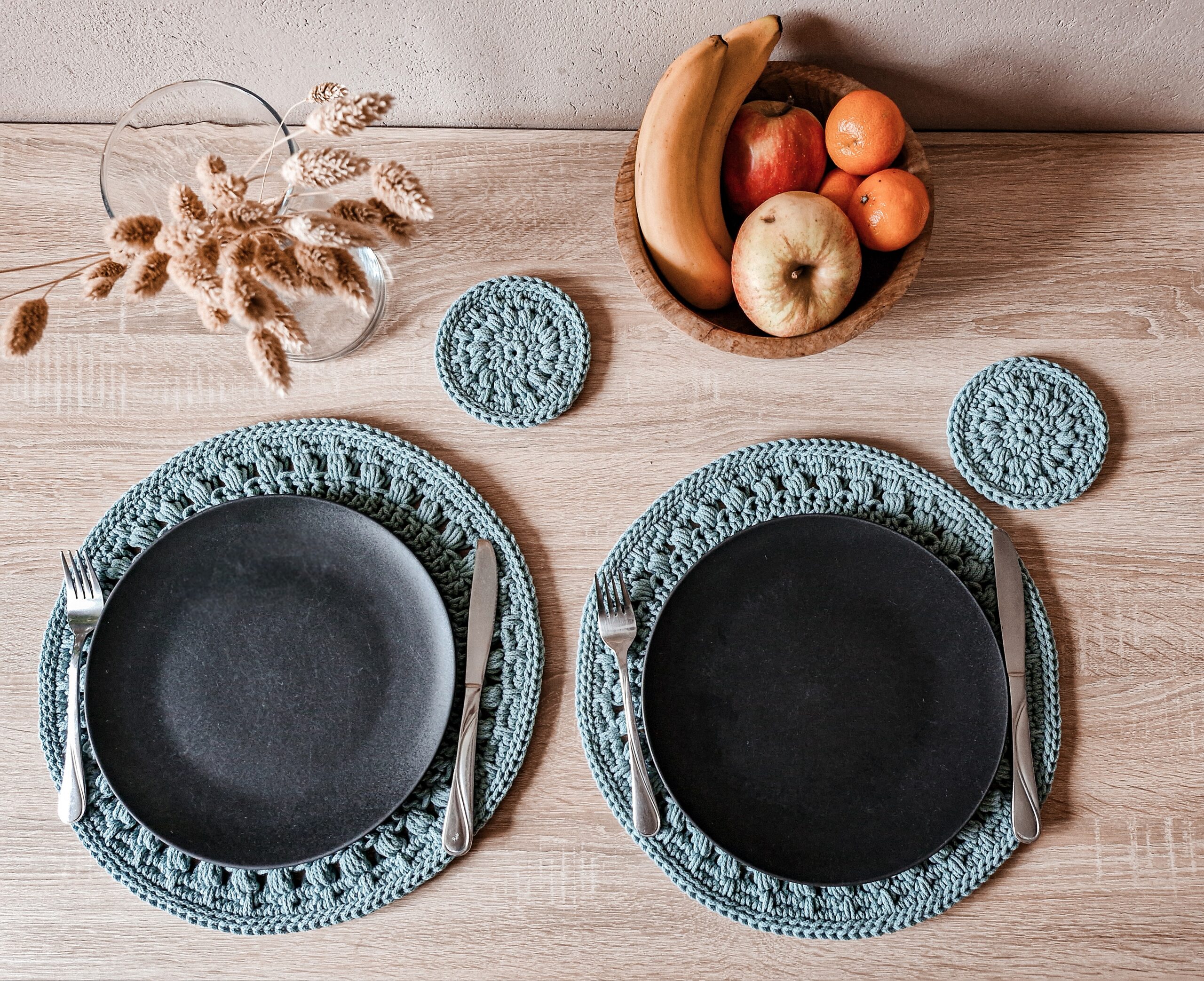 podkładki na stół, zestaw podkładek pod talerze i kubki, dodatki na stół, błękitne podkładki, miętowe podkładki, zestaw na prezent, bawełniane podkładki