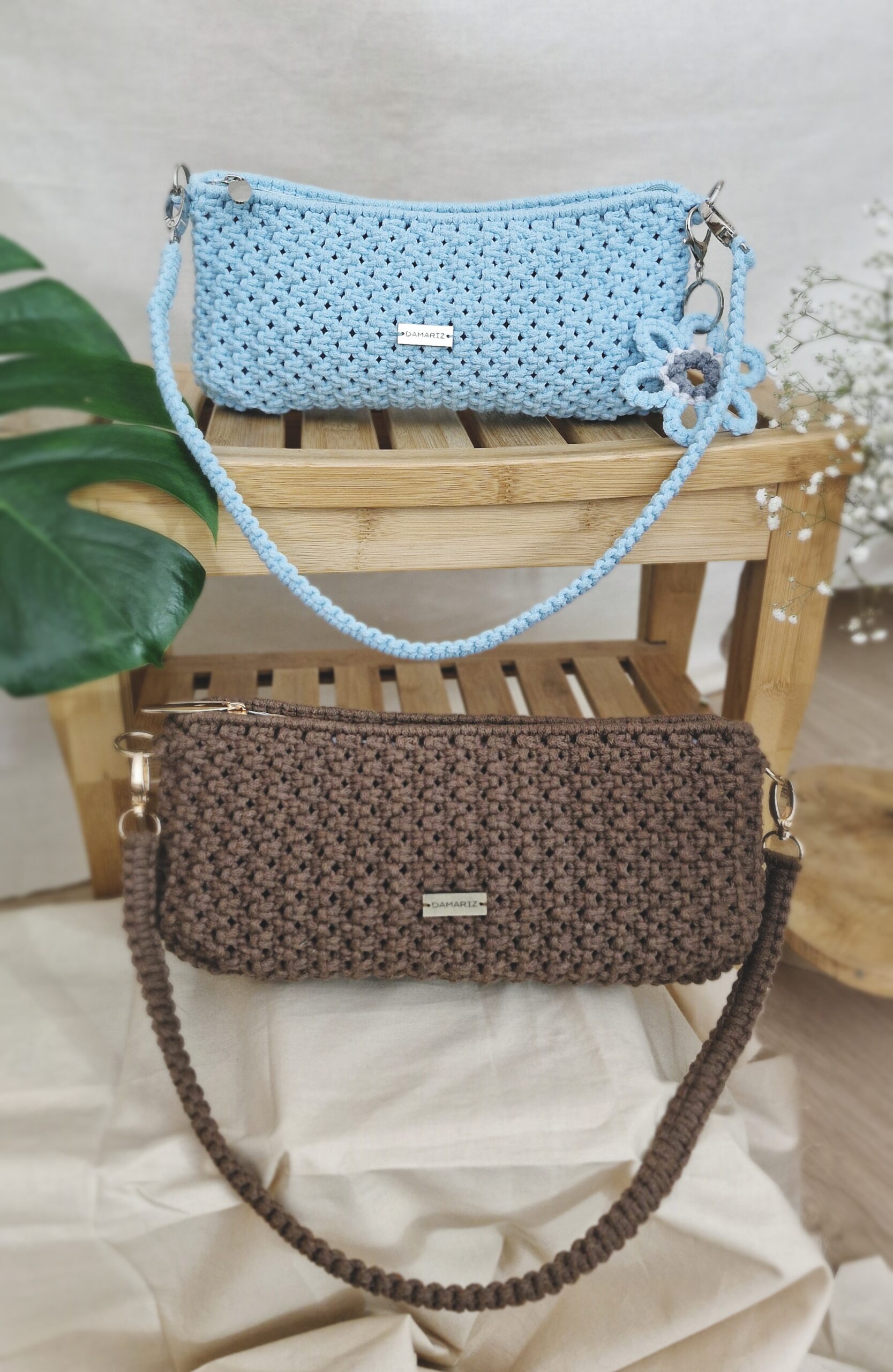 torebka bagietka, niska przedłużona torebka pleciona ze sznurka, moda slow, modna torebka na wiosnę, miętowa torebka, kawowa torebka, torebka makrama