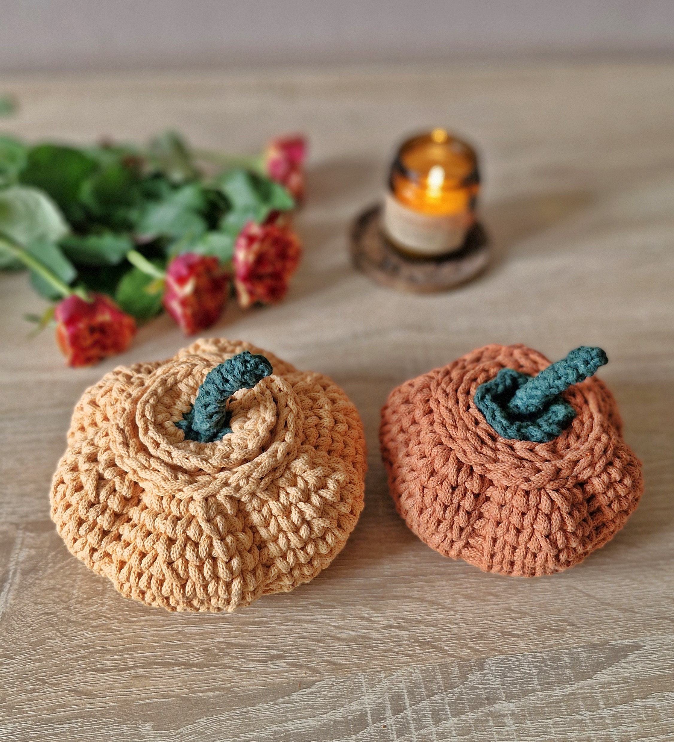 dynia koszyczek, szkatułka, jesienne dekoracje, koszyk do pokoju dziecka, dynia ozdobna, dekoracja na Halloween